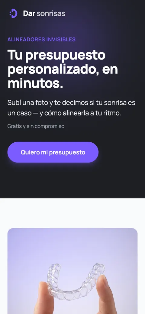 Dar+ Sonrisas' site on a phone: the online quote for aligners.